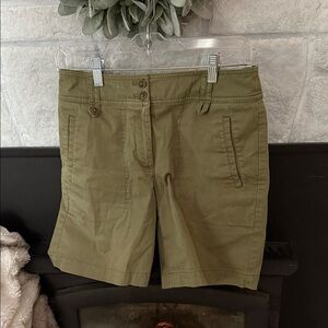 Talbots Khaki green Women's Bermudas shorts, summer, daily wear, classic, preppy